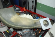 <h5>Air Intake modification</h5><p>The provided engine air intake didn´t fit well around the engine starter I have on the engine. I had to cut it and adapt it.</p>